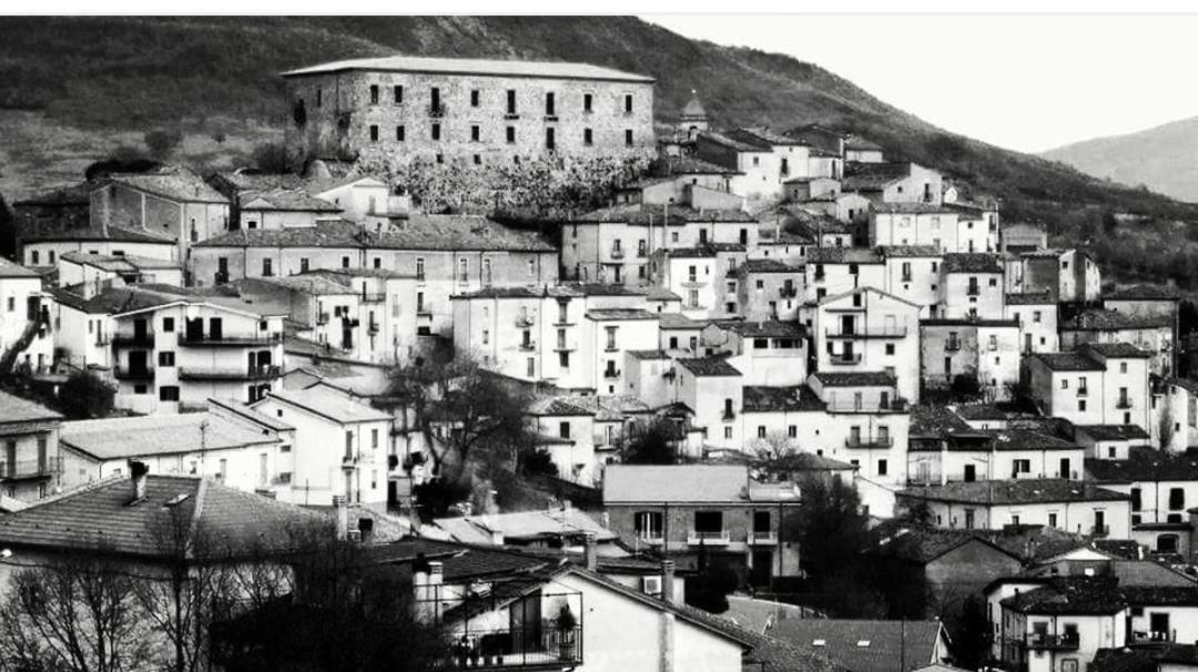 Hotel Il Volturino Calvello 외부 사진